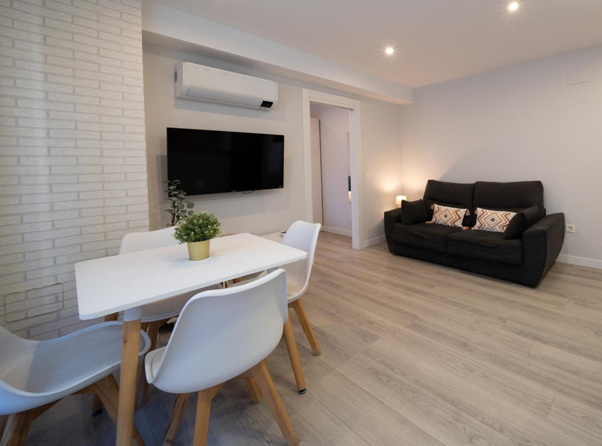 Apartamentos Aranda - La Cepa I - II Aranda de Duero Dış mekan fotoğraf